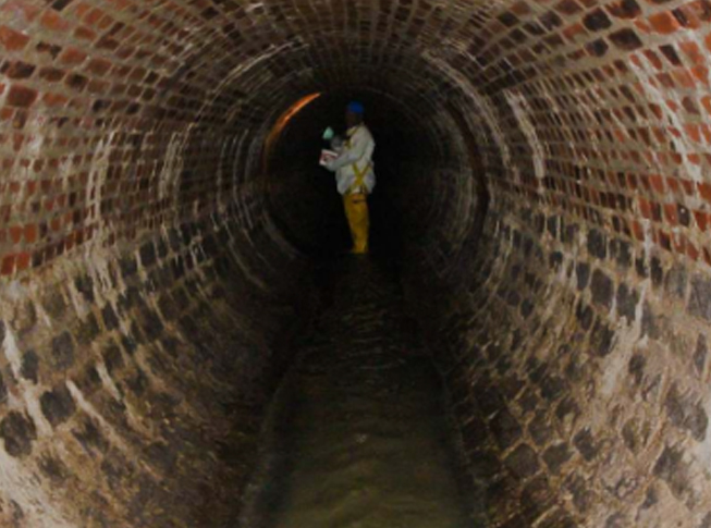 Pipeline inspection requires the following two qualifications: